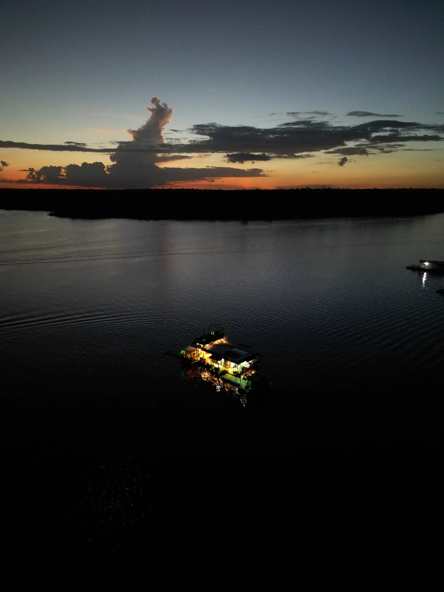 Experiência Manari Floating — vivência em flutuante privativo